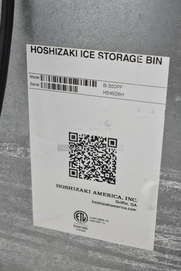 Hoshizaki KM-350MAJ ice head on B-300PF bin, tag shows model and serial number, 115 volts, 1 phase, commercial.