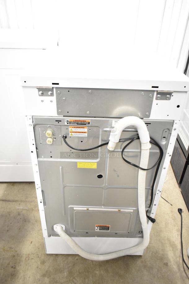 Speed Queen Alliance AFN50FSP111TW01 washer and ADG4BFGS111TW01 dryer, front load, white, hoses attached, excellent condition.