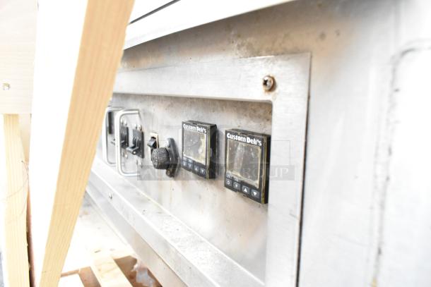 Custom Deli's DILW8CBSS metal merchandiser display controls, 120/208V, 1 phase, visible switches, brand labels.