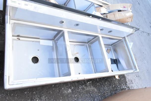 BRAND NEW Regency 78" 16-Gauge Stainless Steel Three Compartment Commercial Sink, 23"x23"x12" Bowls, Galvanized Steel. No Legs.