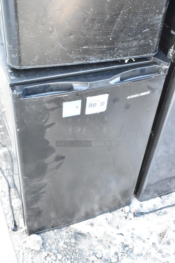 Five mini coolers, including Haier HC32TW10SB, Black & Decker BCE46B, Galanz GLR33MBKE23, and Mainstays DG40BY1A. 120V, used.