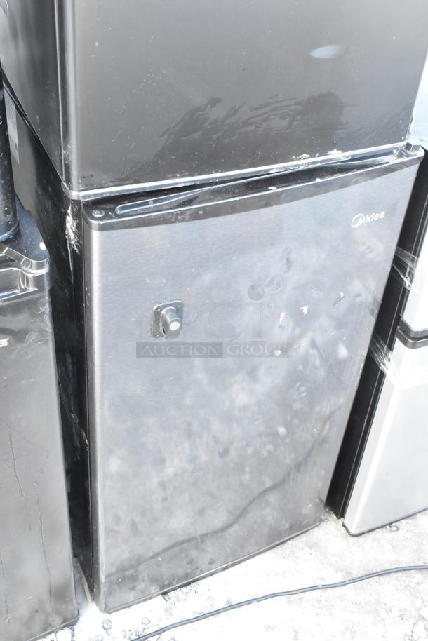 Five various mini coolers, featuring Haier, Black & Decker, Galanz, Mainstays models. Black finish, 120 volts, 1 phase.