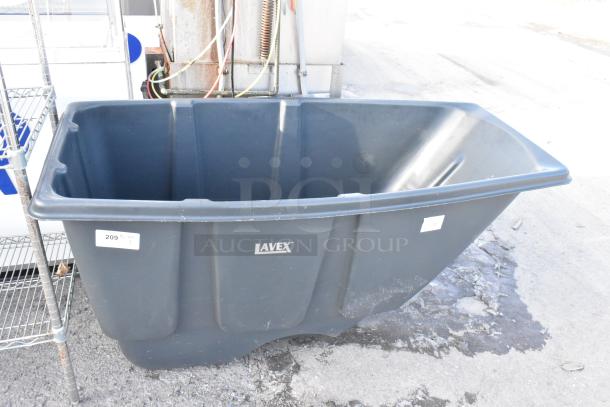 BRAND NEW Lavex 475AG001TBGY 1/2 Cubic Yard Tilt Truck, Gray, 300 lbs capacity, scratch and dent condition.