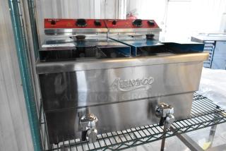 Brand new Avantco 177F202 dual tank electric fryer, 30 lb capacity, with 2 lids, 2 baskets, 208-240V, scratch and dent model.