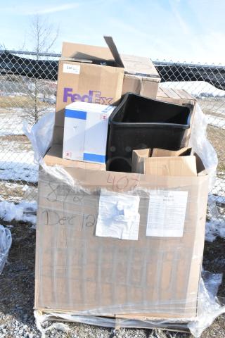 Large pallet with 16 new scratch and dent items including cups, trash can, bags, tumblers. Various boxes and labels visible.