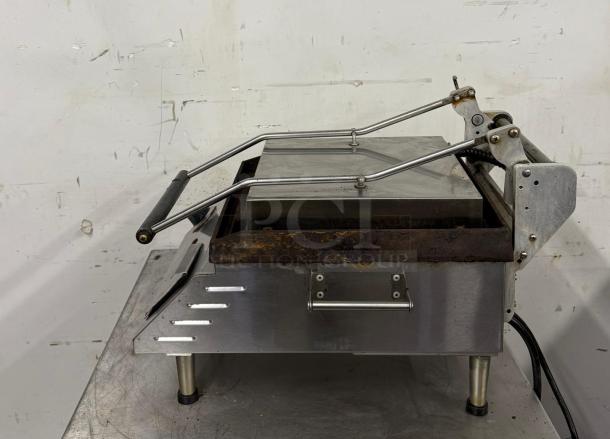 STAR Panini Grill. - Image 3 of 5