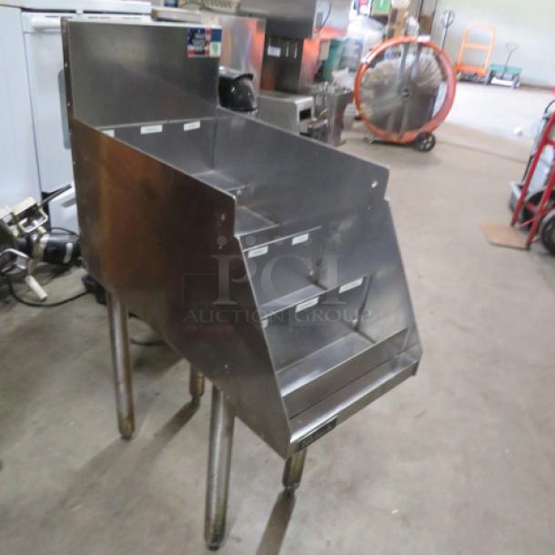 Perlick stainless steel 5-tier bottle display, 12x24x35.5 inches, excellent condition, ideal for efficient bottle organization.