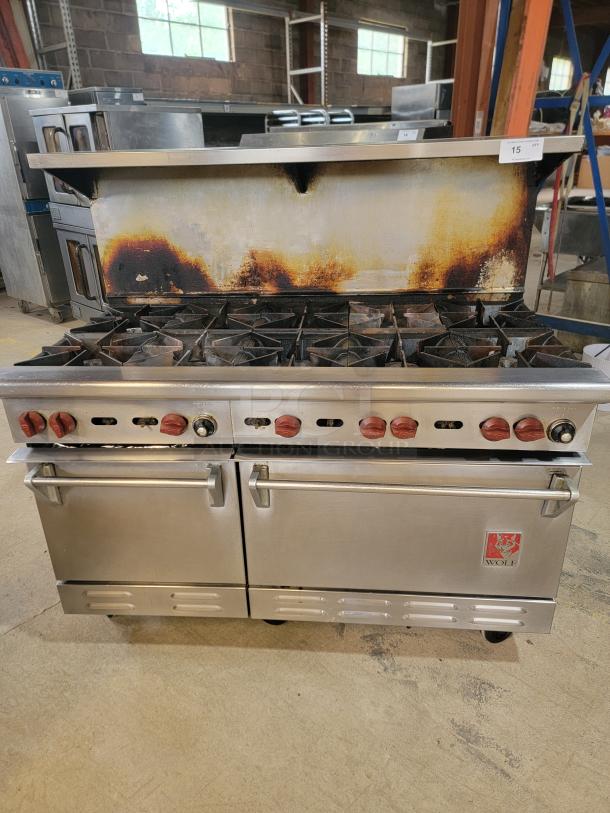Unleash Your Inner Chef with the Wolf WX60-10BN with BONUS Kitchenware: The Ultimate 10-Burner, 2-Oven Gas Range! Are you ready to transform your kitchen into a culinary powerhouse? The Wolf WX60-10BN 60-inch gas range is designed for those who demand professional-grade performance and uncompromising quality.
Experience Unrivaled Cooking! - Image 1 of 4