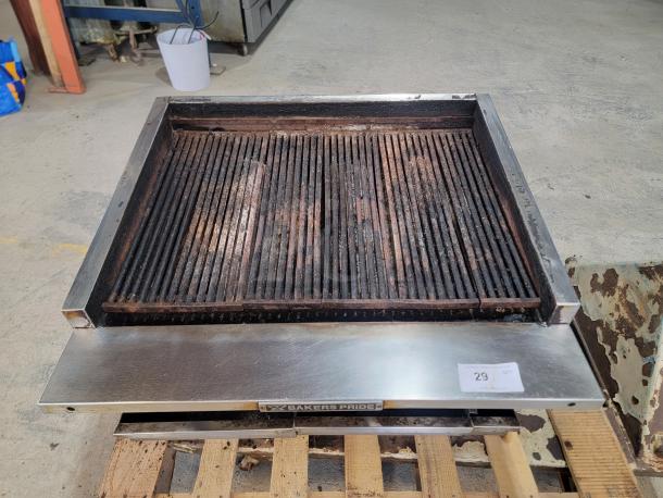 Bakers Pride 36" Countertop Gas Charbroiler - Minor Fix, Major Savings! Looking for a powerful charbroiler without the new equipment price tag? Older, but still very capable, Bakers Pride 36" gas countertop charbroiler. It's missing its control knobs. This is a common and easy fix for anyone with a little know-how - Image 2 of 4