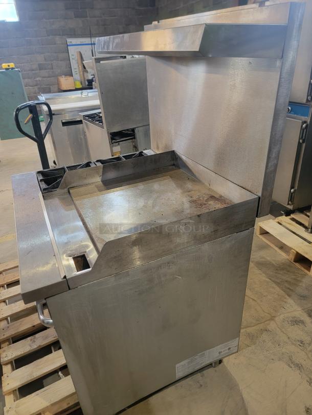Kintera K2G24 Commercial Gas Range with 2 burners, 24" griddle, full-size oven; stainless steel, ideal for busy kitchens.