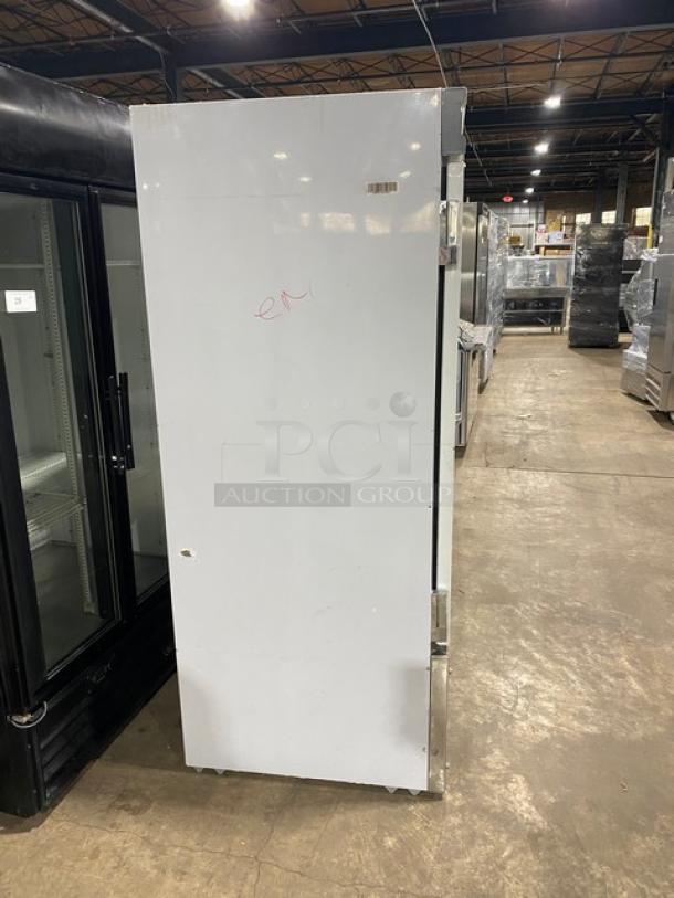 BRAND NEW! OUT OF THE BOX! Leader Commercial White Stainless Steel Solid 3 Door Reach In Freezer! With Poly Coated Wire Racks! - Image 3 of 9