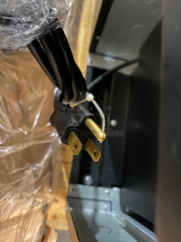 NEW! Micro Matic Pro-Line E-Series Commercial Black 3 Door Refrigerated Back Bar Cooler! With Stainless Steel Worktop! With Lock & Keys! Model: MBB-94 ESN: 8101869696! 115V 1 Phase! - Image 11 of 11
