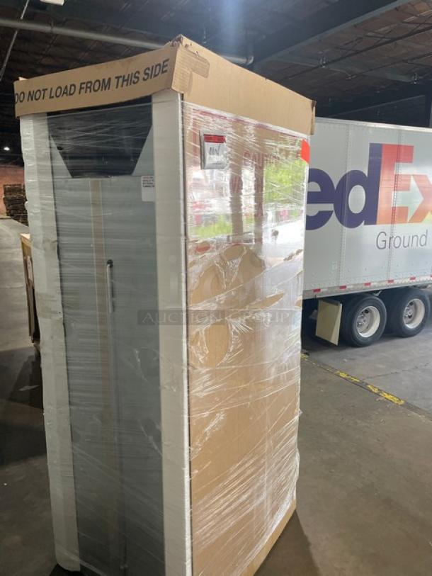 NEW! Continental Commercial Stainless Steel Solid Single Door Reach In Freezer! Energy Star Certified! Model: 1FN SN: 16220664! - Image 4 of 8