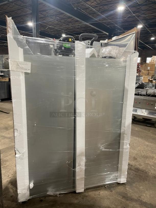 NEW! Continental Commercial Stainless Steel Solid 2 Door Reach In Refrigerator! Energy Star Certified! Model: 2RN SN: 16226285! - Image 4 of 9