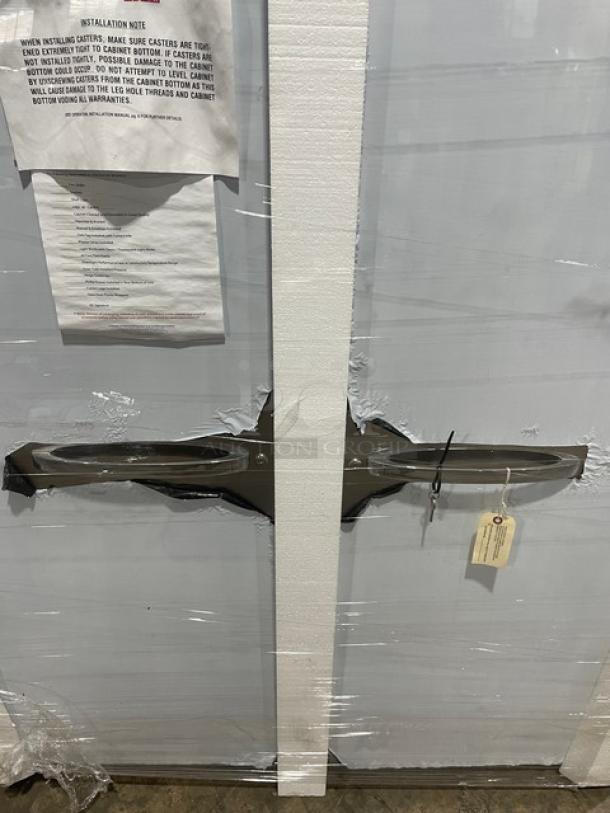 NEW! Continental Commercial Stainless Steel Solid 2 Door Reach In Refrigerator! Energy Star Certified! Model: 2RN SN: 16226285! - Image 7 of 9