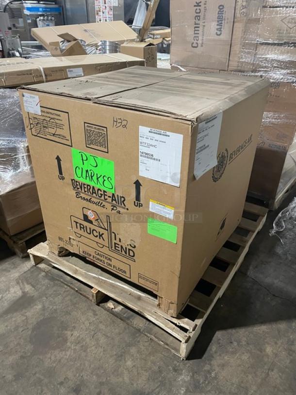 BRAND NEW! Beverage-Air Commercial Stainless Steel Solid Single Door Flat Top Worktop Freezer! Energy Star Certified! With Poly Coated Wire Racks! Model: WTF32AHC SN: 14700536! 115V 1 Phase! - Image 3 of 12