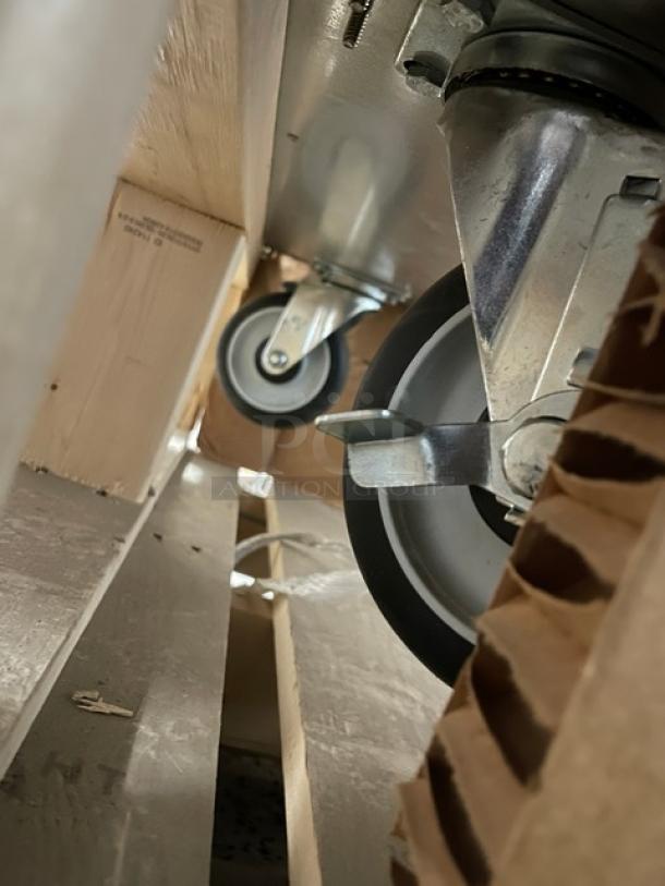 NEW! SCRATCH-N-DENT! Dinex Commercial Stainless Steel 3-Silo Colossus Plate Heater Dispenser! Model: DXPSBH3P! On Casters! - Image 11 of 13