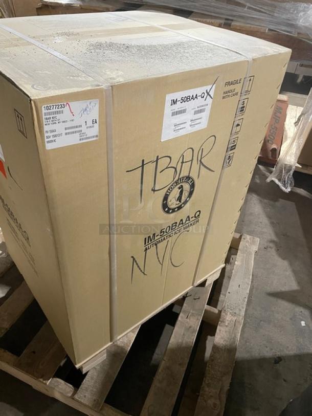 BRAND NEW! Hoshizaki Commercial Stainless Steel Electric Powered Air-Cooled Undercounter Sphere Cube Ice Making Machine/36 Lb. Bin Combo! Model: IM-50BAA-Q SN: K209055K! 115V 1 Phase! - Image 4 of 14