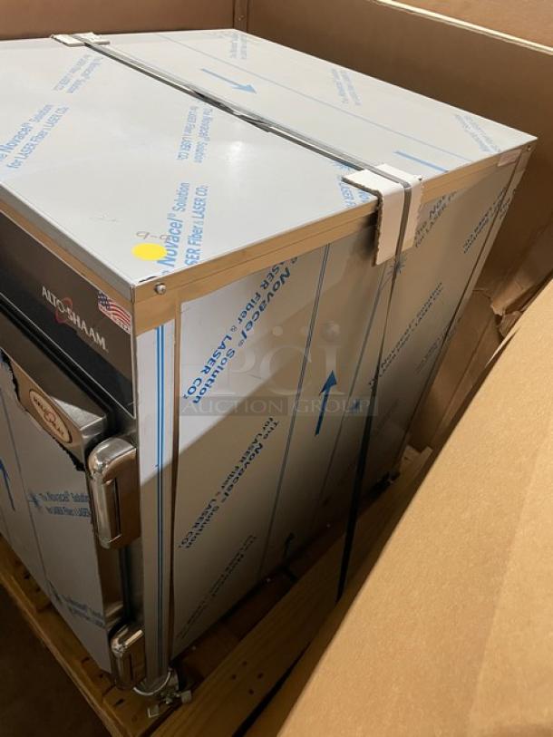 BRAND NEW! Alto-Shaam! 2022! Late Model! Halo Heat Series Commercial Stainless Steel Low Temperature Holding Cabinet! Model: 750-S SN: 3160566-2! 120V 1 Phase! On Casters! - Image 6 of 13