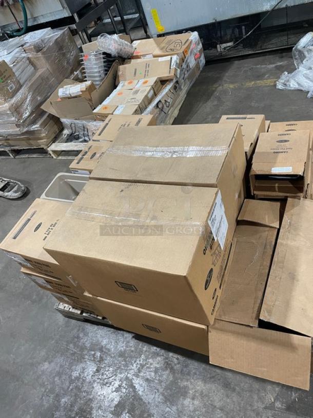 BRAND NEW! MIXED PALLET! Cambro Commercial Speckled Gray 12"x5" Versa Organizer Bin! Model: 5412CBP480! With Cambro H-Pan Series Commercial Amber 1/4-Size 2.5" Deep High-Heat Food Pan! Model: 42HP150! With Cambro H-Pan Series Commercial Amber 1/4-Size 6" Deep High-Heat Food Pan! Model: 46HP150! With Cambro Camwear Series Commercial Black 1/6-Size Food Pan Lid/Cover! Model: 60CWCH110! & More! 72X Your Bid! - Image 4 of 11