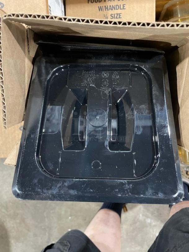 BRAND NEW! MIXED PALLET! Cambro Commercial Speckled Gray 12"x5" Versa Organizer Bin! Model: 5412CBP480! With Cambro H-Pan Series Commercial Amber 1/4-Size 2.5" Deep High-Heat Food Pan! Model: 42HP150! With Cambro H-Pan Series Commercial Amber 1/4-Size 6" Deep High-Heat Food Pan! Model: 46HP150! With Cambro Camwear Series Commercial Black 1/6-Size Food Pan Lid/Cover! Model: 60CWCH110! & More! 72X Your Bid! - Image 7 of 11