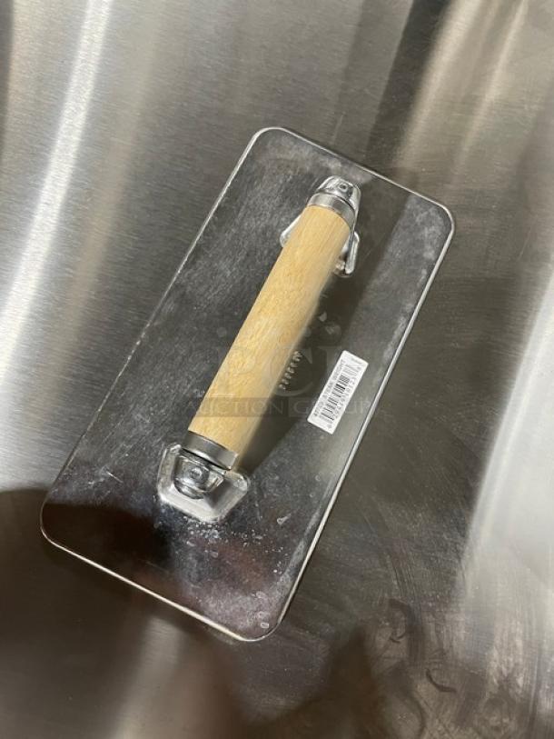 BRAND NEW! Vollrath Commercial Cast Aluminum Waffle-Patterned Grid-Bottom Steak Weight! With Wooden Handle! Model: 47709! 10X Your Bid! - Image 8 of 8