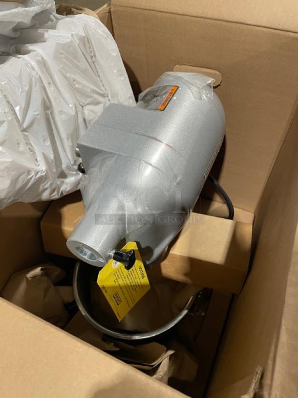 BRAND NEW! Hobart Commercial Gray Electric Powered Countertop/Stand/Bench Heavy-Duty Gear Driven 5 Qt. Planetary Mixer! With Flat Beater, Wire Whip & Dough Hook Attachments! With Stainless Steel Mixing Bowl! Model: N50-60 SN: 311649920! - Image 6 of 10