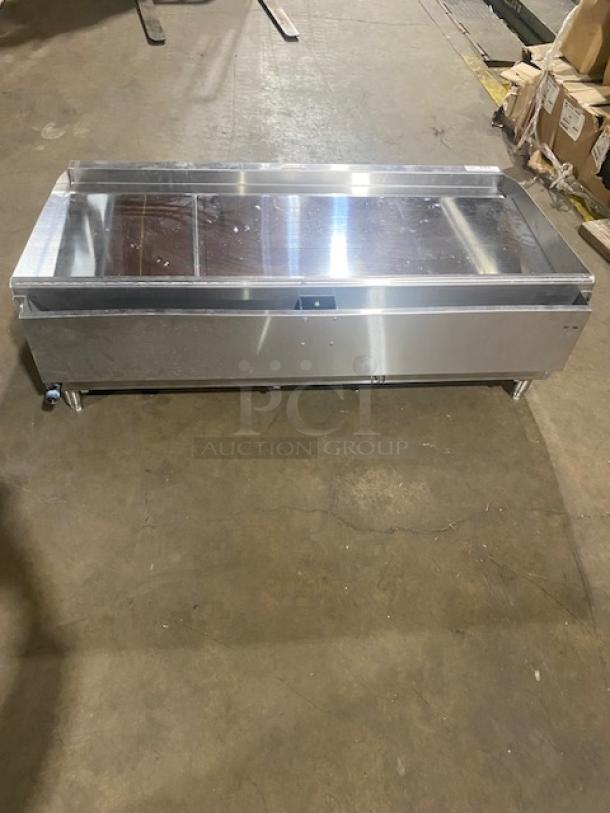 NEW! SCRATCH-N-DENT! CPG Ultra Series Commercial Stainless Steel Natural Gas Powered Countertop 48" Chrome Plated Flat Griddle! With Thermostatic Controls! With Back & Side Splash! Model: 351GTUCPG48N SN: 2311008118! On Legs! - Image 4 of 9