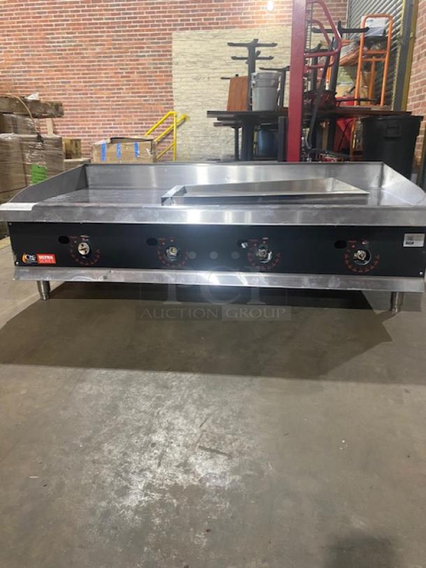 NEW! SCRATCH-N-DENT! CPG Ultra Series Commercial Stainless Steel Natural Gas Powered Countertop 48" Chrome Plated Flat Griddle! With Thermostatic Controls! With Back & Side Splash! Model: 351GTUCPG48N SN: 2311008118! On Legs! - Image 6 of 9