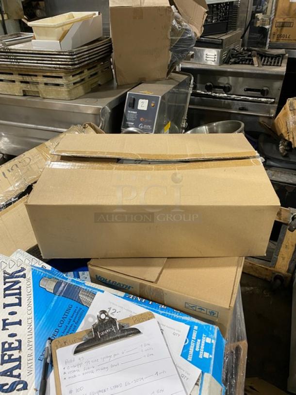 BRAND NEW! Vollrath Reco Series Commercial Cast Aluminum/Stainless Steel Manual Heavy Duty Lettuce King Vegetable Shredder/Slicer! With 3/16" Cut Blades & Extra-Wide Base! With Ergonomic Handle! Model: 400N! - Image 4 of 8