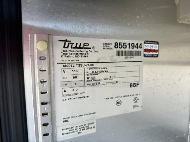 Great Condition - True TSSU-27-08 Solid 1 Door Sandwich / Salad Refrigerated Prep Table, Stainless Steel 115V.- Tested & Working - Image 7 of 7