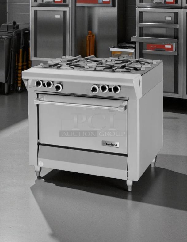 Great Condition - Garland M44R Master Series Natural Gas 4 Burner 34" Range with Standard Oven - 180,000 BTU- Tested & Working - Image 1 of 6