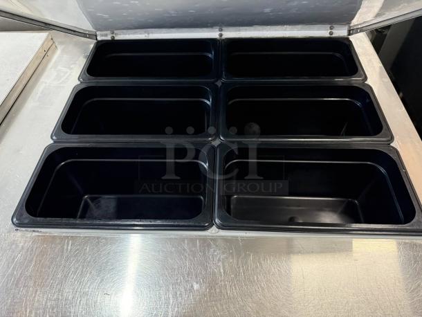 Great Condition - Continental SW60-24M Mighty Top Sandwich Unit, 60" wide,  two-section, (24) 1/6 size x 4" deep pans 115V. 1PH. - Tested & Working - Image 5 of 8