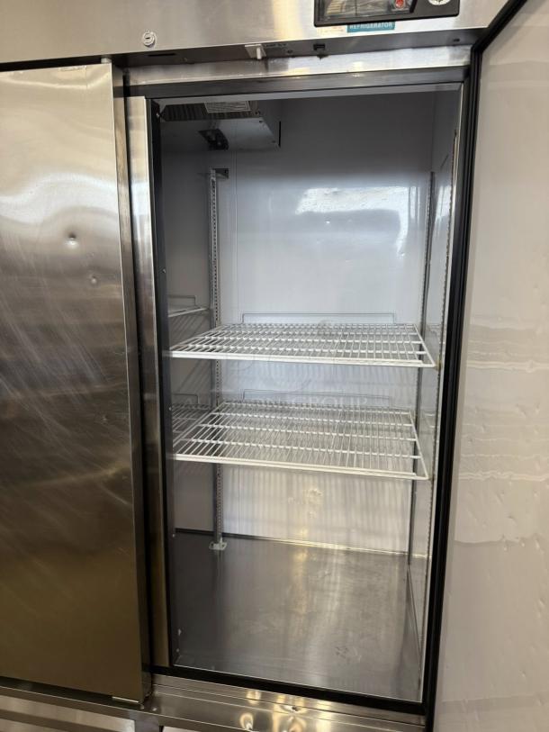 Good Condition! - Beverage Air - KR74-1AS - Solid Door Reach In Refrigerator 115v. 1ph. - Tested & Working - Image 6 of 7