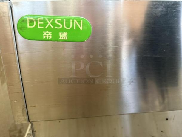 Like New Condition! Dexson Commercial Cooking appliance model GD3890-1 60" Curved Glass Refrigerated Diplay Case - 115v. - Image 3 of 4