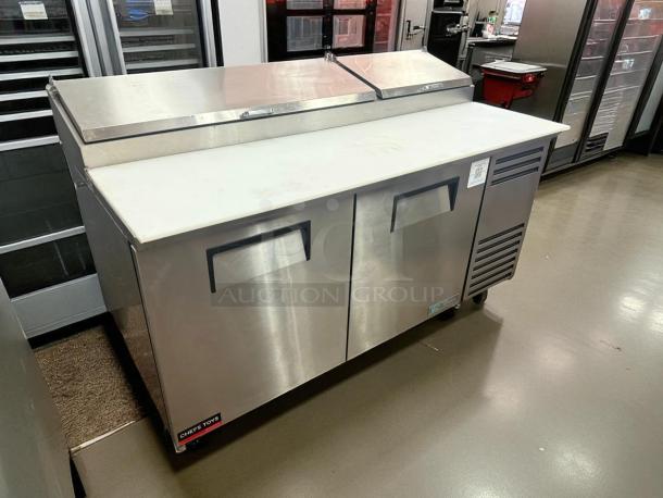WOW Great buy! - True TPP-AT-67-HC 67" TPPAT Series Pizza Prep Table w/ Refrigerated Base, 115v - Tested & Working - Image 3 of 7