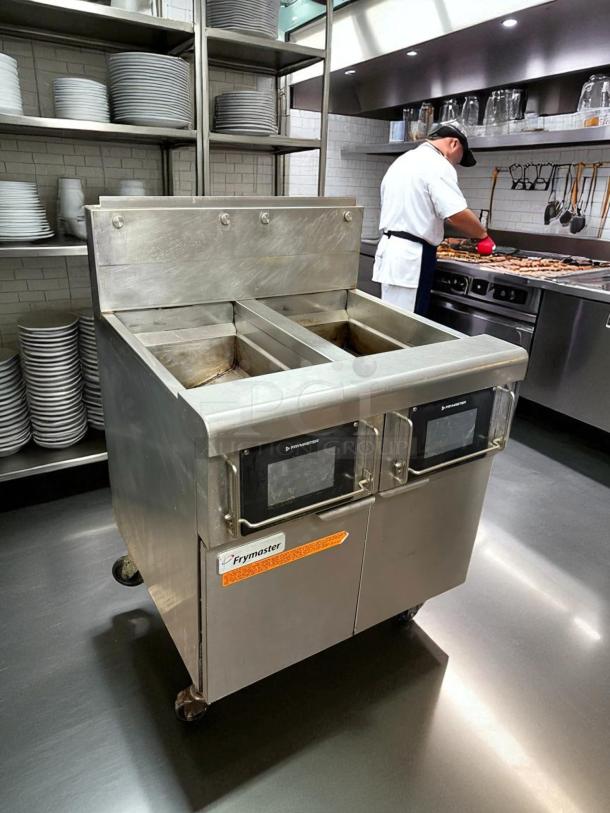 What a find! - Frymaster FilterQuick 2FQE30U Oil-Conserving Electric Floor Fryer with (2) 30 lb. Full Frypots, Automatic Filtration, and Auto Top-Off - 208V, 3 Phase - Tested & Working - Image 2 of 6