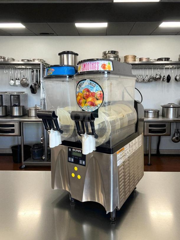 Great Condition - BUNN 34000.0080 ULTRA-2 High Performance Frozen Beverage System with 2 Hoppers, Silver 115v. - Tested & Working - Image 4 of 6