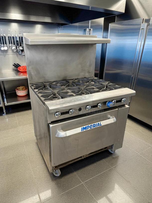 Popular Brand! - Imperial IR-6 Restaurant Series Range, 6 Burners, 1 Oven, Natural Gas, 36" - Tested & Working - Image 2 of 6