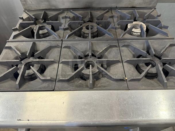 Popular Brand! - Imperial IR-6 Restaurant Series Range, 6 Burners, 1 Oven, Natural Gas, 36" - Tested & Working - Image 5 of 6