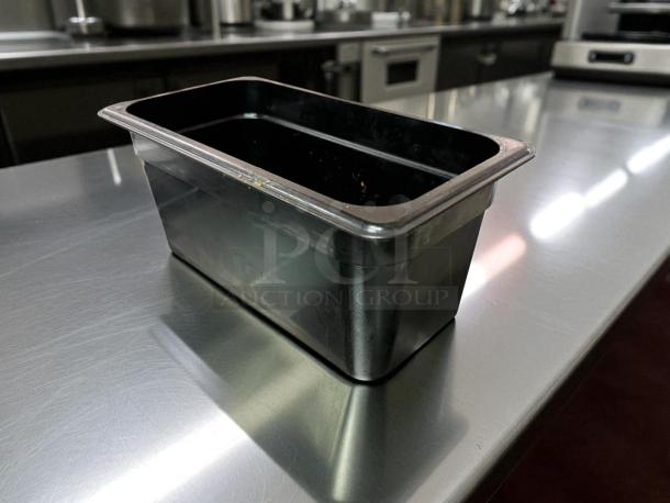Heavy Duty Containers! - Cambro 36CW110 Camwear® 1/3 Size Black Polycarbonate Food Pan - 6" Deep - Image 3 of 4