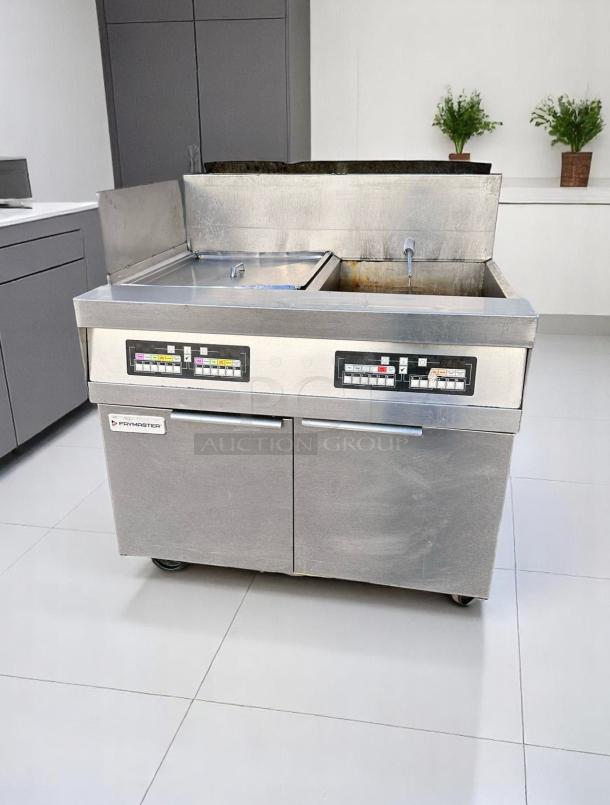 Outstanding Working Condition – Frymaster SCFHD260GNC – Double Tank Gas Fryer – 120V – Fully Tested & Working! - Image 5 of 10