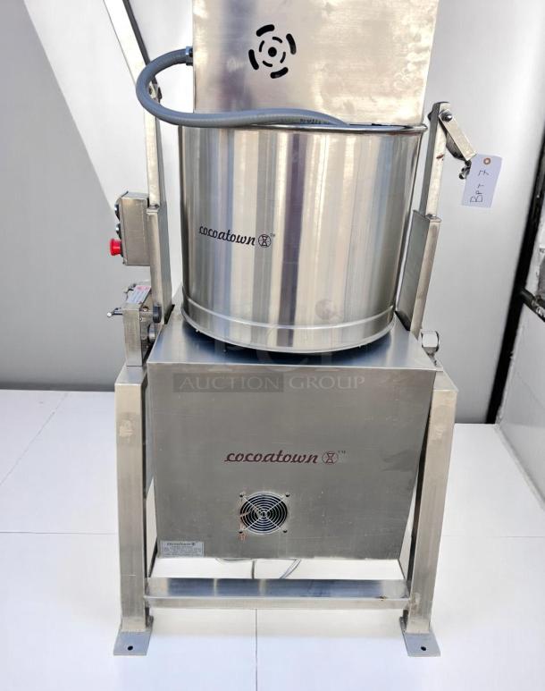 Superb Condition – CocoaTown ECGC-65A-AV Cacao Grindeur – 220V – 3 Phase – Fully Tested & Working! - Image 5 of 16