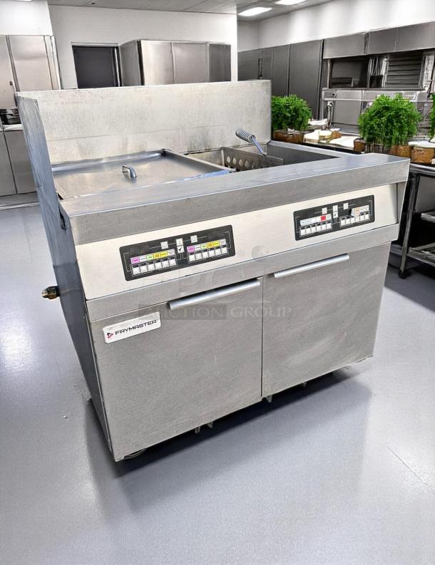 Excellent Condition – Frymaster FPGL230CA – Double Vat Gas Fryer – 120V – Fully Tested & Working! - Image 3 of 7