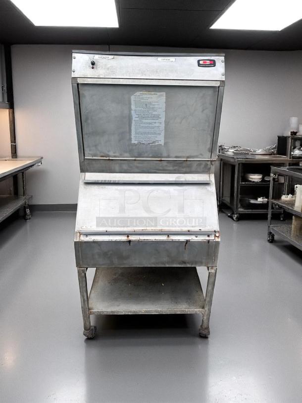 Excellent Condition – Carter-Hoffmann CW4 – Nacho Chip Warmer Cabinet – 120V – Fully Tested & Working! - Image 2 of 7