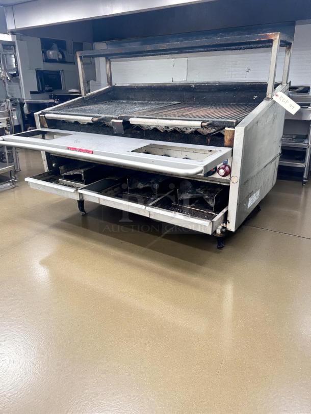 Working Condition – Southbend Heavy-Duty Gas Charbroiler – RCP99 – 6 Burners – Fully Tested & Working! - Image 6 of 7