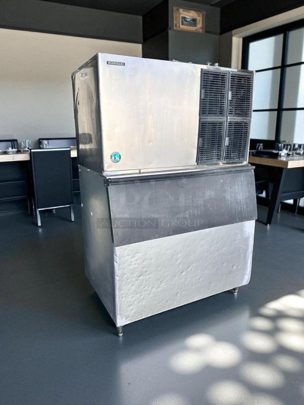 Excellent Condition – Hoshizaki Ice Maker – Stackable Crescent Cube Ice Machine – 208-230V – Fully Tested & Working! - Image 1 of 7