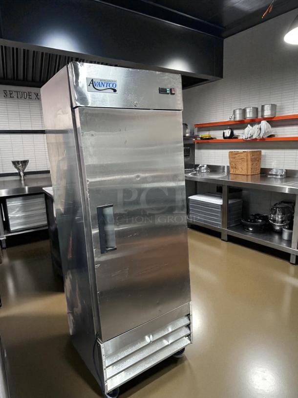 Excellent Condition – Avantco 178A19FHC – Single Door – Reach-In Refrigerator – 115V – Fully Tested & Working! - Image 2 of 5