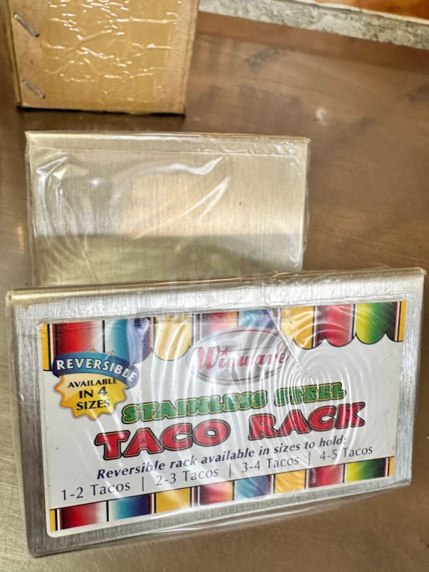 Awesome Condition – Winco TCHS-12 – Stainless Steel Taco Holder – Holds 1–2 Tacos – Fully Tested & Working! - Image 4 of 6