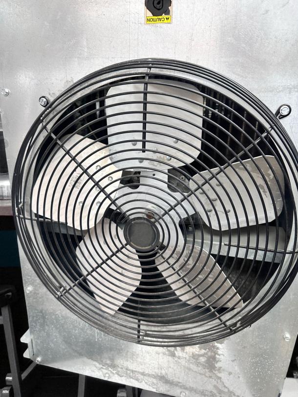 Awesome Condition – Hill High GRF1001B – Commercial Refrigeration Condenser Unit – 208-230V – Fully Tested & Working! - Image 4 of 5